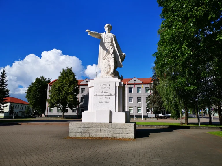 Moduliniai namai Raseiniai 31 raseiniai moduliniai namai raseiniuose monamai lt Zidikai1 CC BY SA 4.0